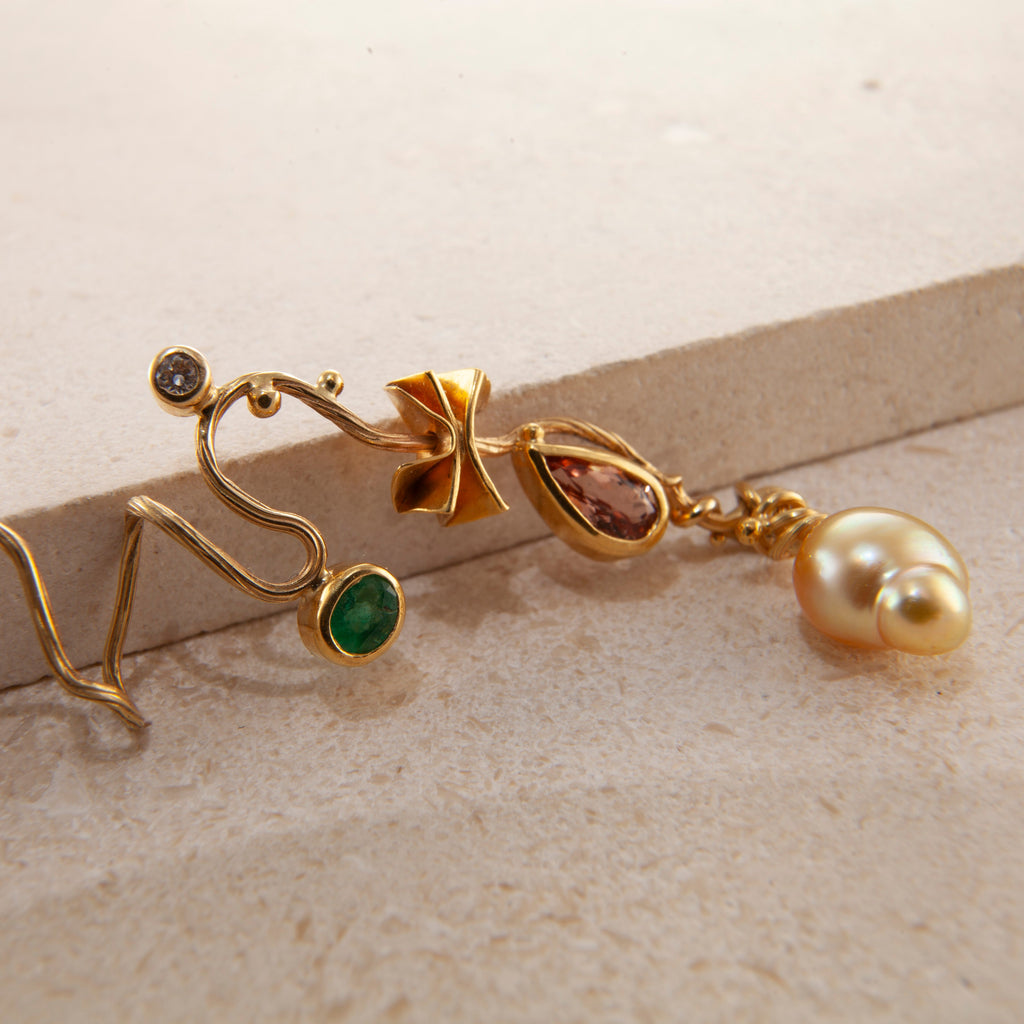 Mucha 18K & 22K Guld Øreringe m. Keshi Perle & Diamant