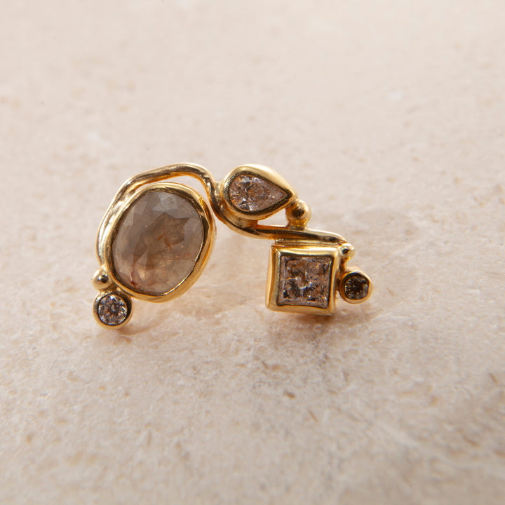 Seafire 18K & 22K Gold Earring w. Diamonds