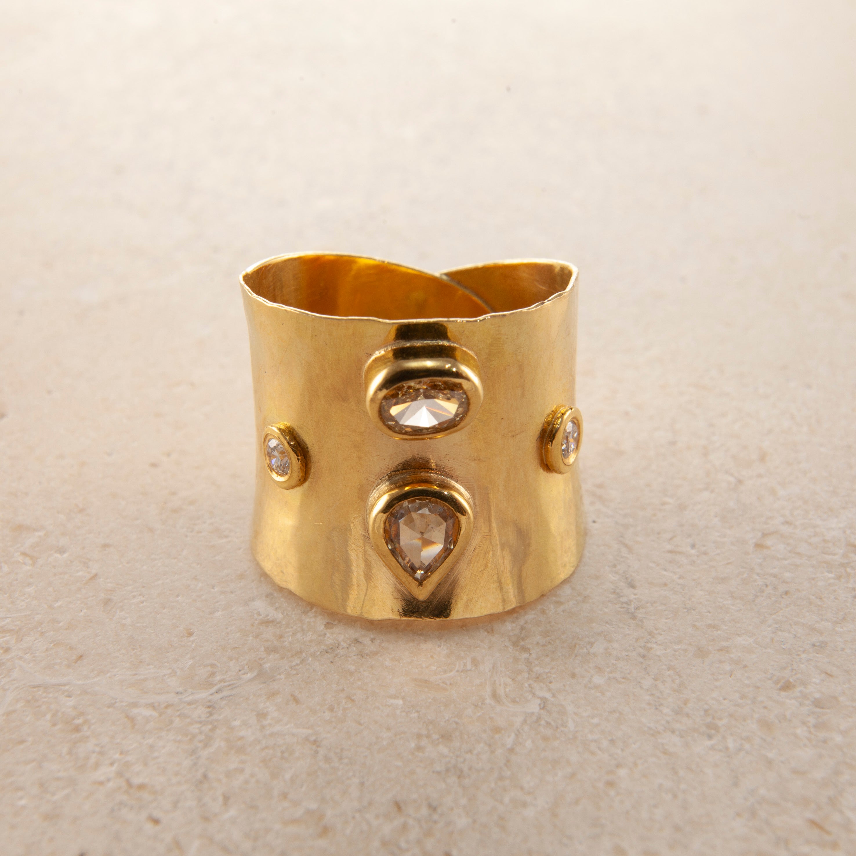 Halle Berry 18K & 22K Gold Ring w. Diamonds