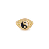 Yin Yang Small Signet 18K Gold Ring w. Lab-Grown Diamonds