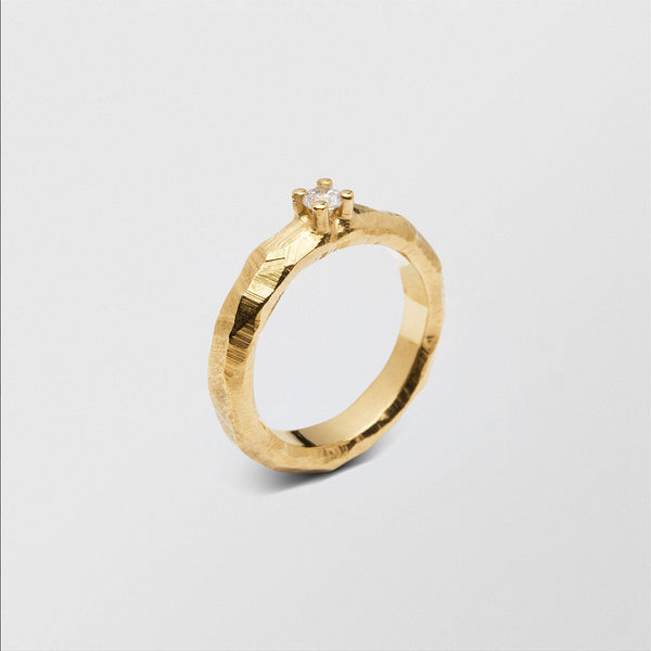 Mouse Solitaire 0.15ct 18K Gold Ring w. Diamond