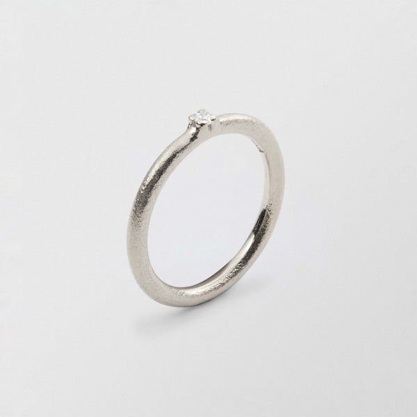 Frosty Solitaire 18K Whitegold Ring w. Diamond