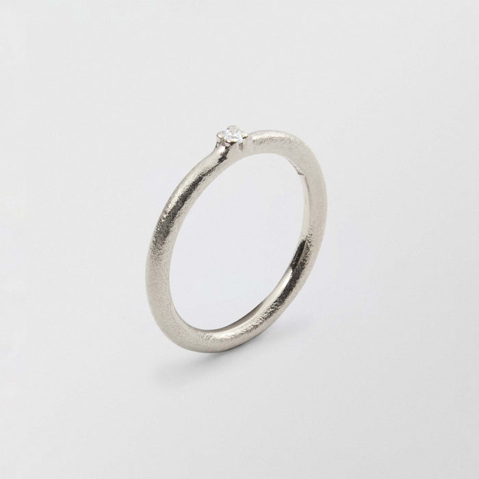 Frosty Solitaire 18K Whitegold Ring w. Diamond