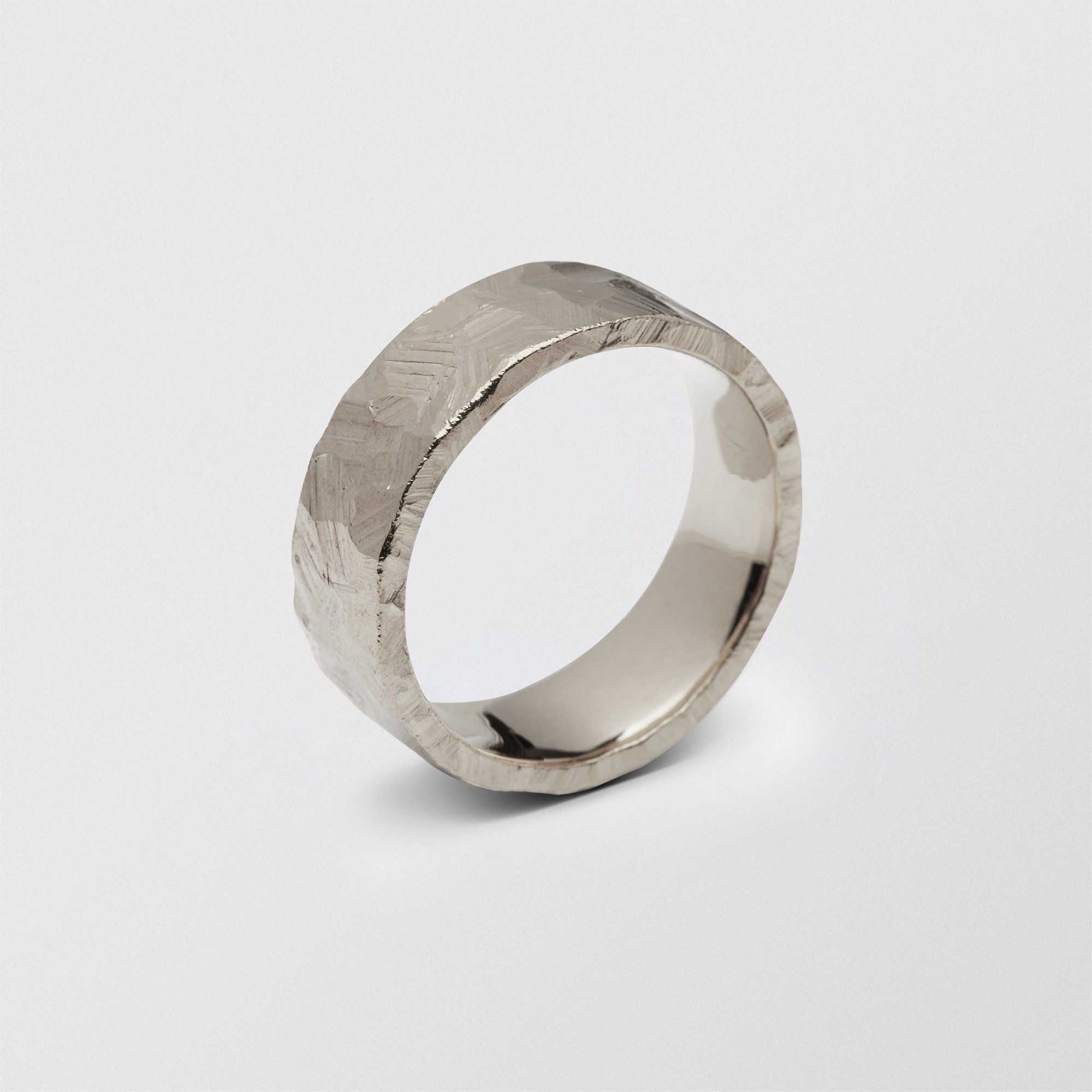 Rock Low Plain 8mm 18K Whitegold Ring