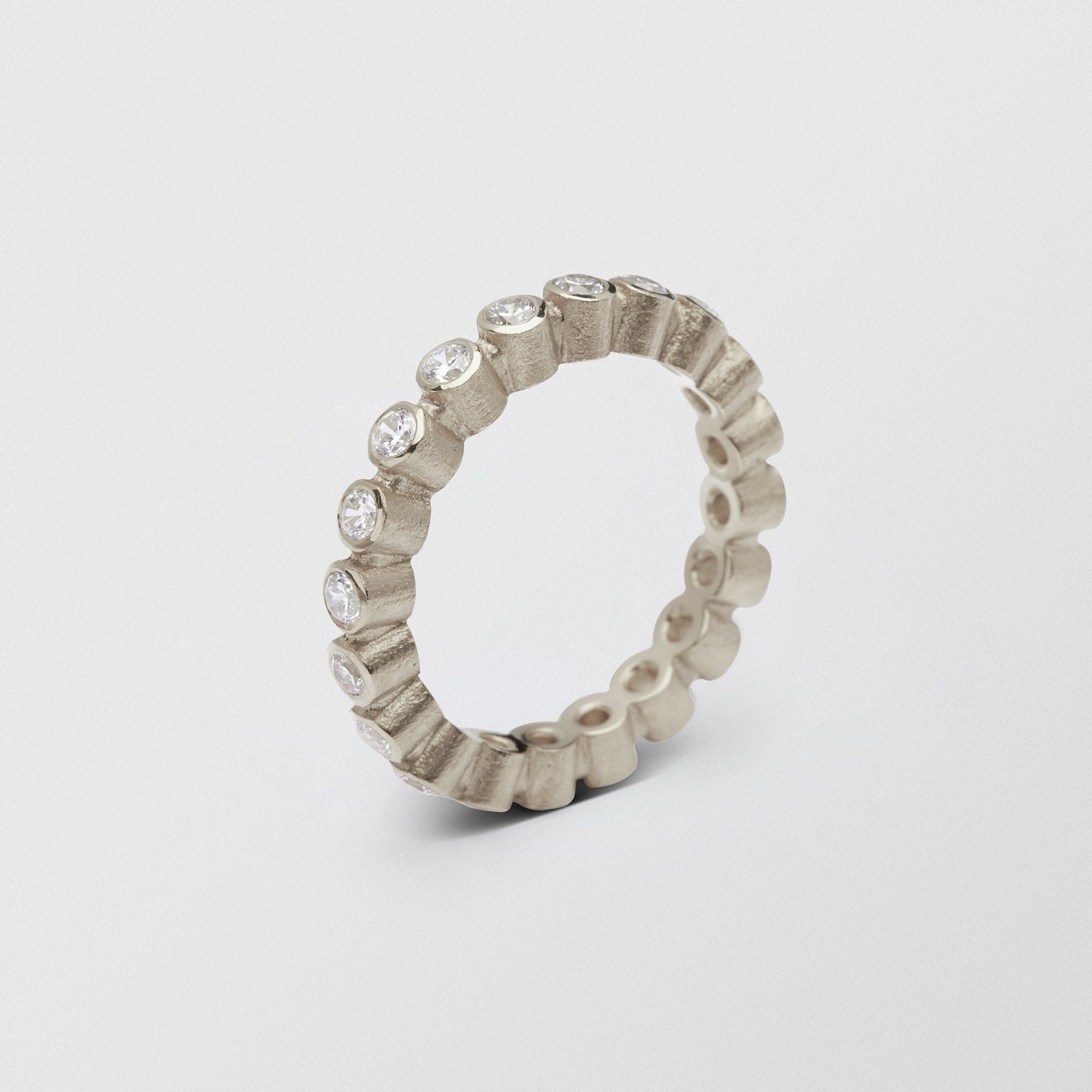 Ringo Full Eternity Medium High 18K White Gold Ring w. Diamonds