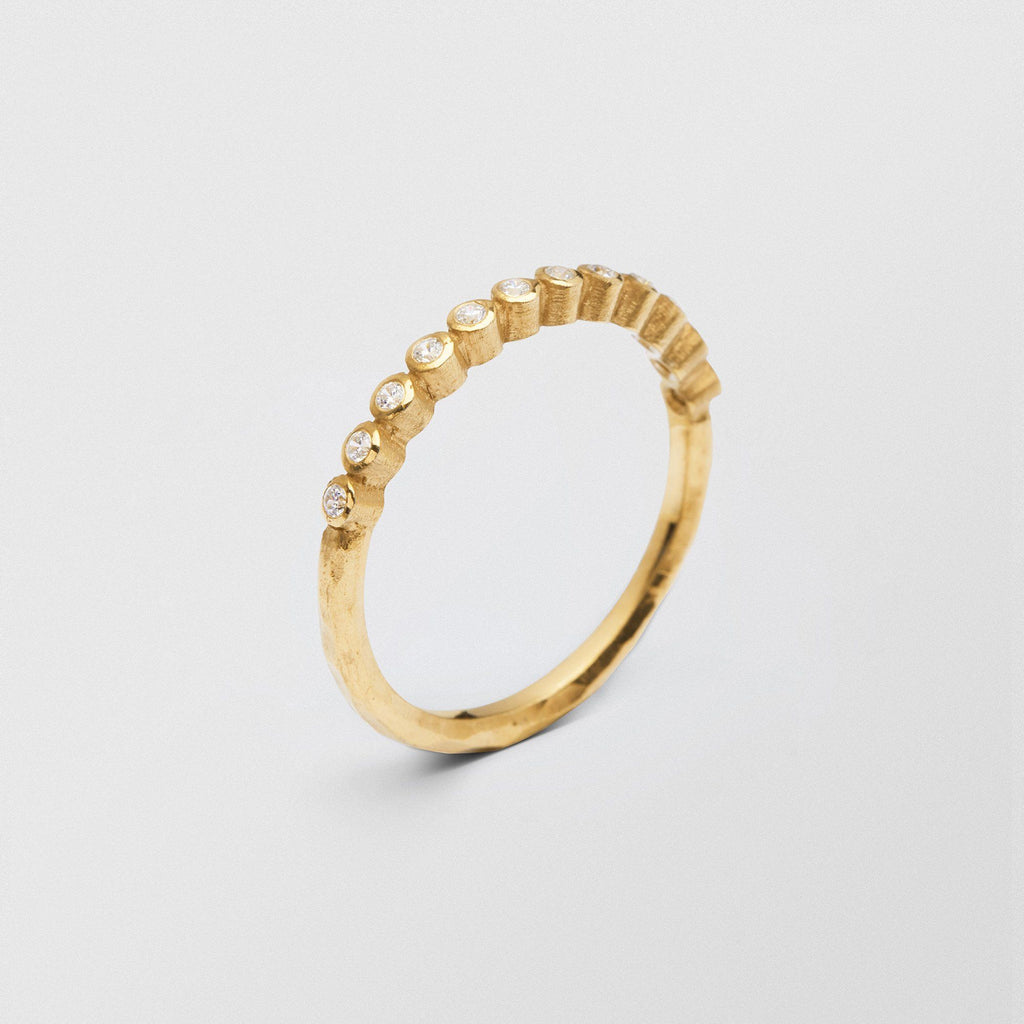 Ringo 18K Guld Halv Alliance Ring m. Diamanter