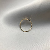 Welle 8k goldener Ring w. Diamant