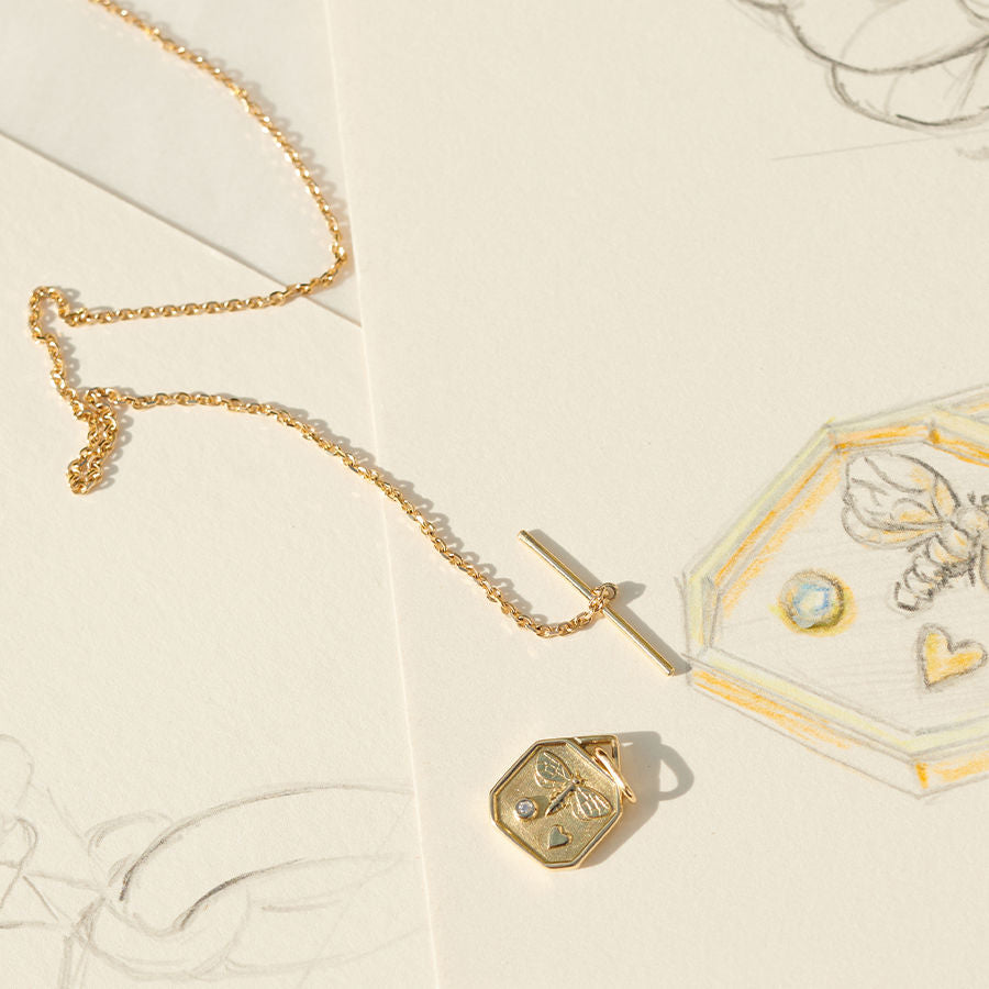 World Gold Day Bi 18K Guld Vedhæng m. Diamant