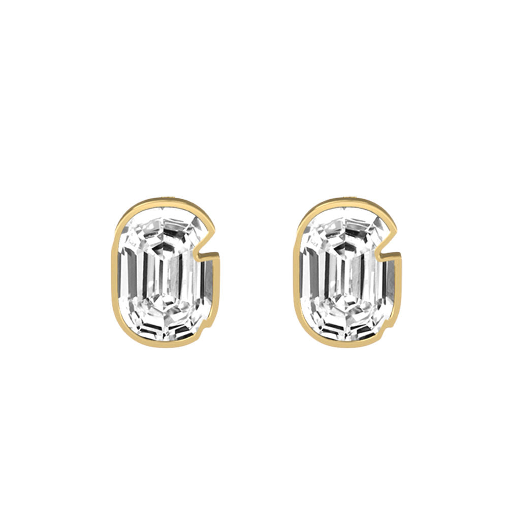 Alphabet Initial G 18K Gold, Whitegold or Rosegold Stud Earrings w. Solitaire Lab-Grown Diamond