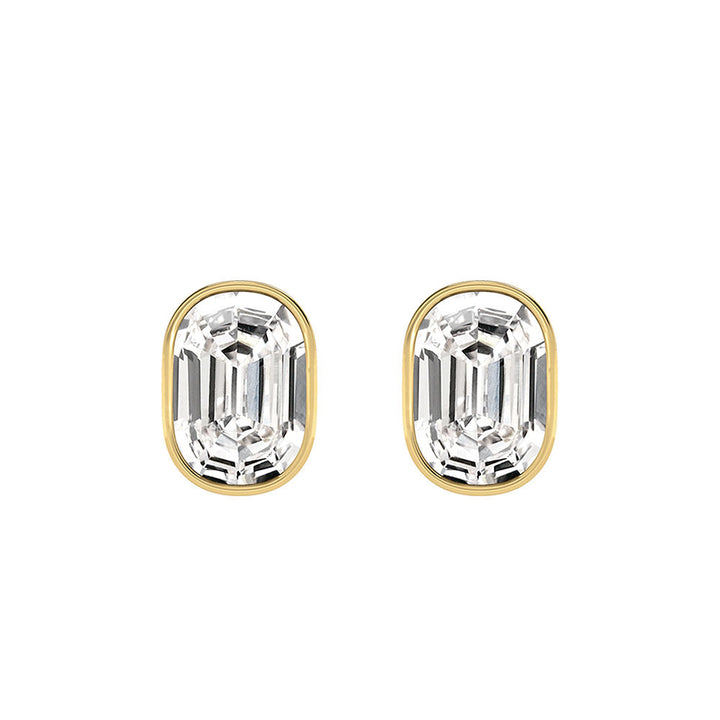 Alphabet Initial O 18K Gold, Whitegold or Rosegold Stud Earrings w. Solitaire Lab-Grown Diamond