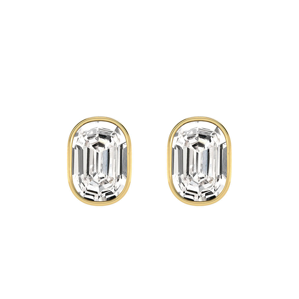 Alphabet Initial O 18K Gold, Whitegold or Rosegold Stud Earrings w. Solitaire Lab-Grown Diamond
