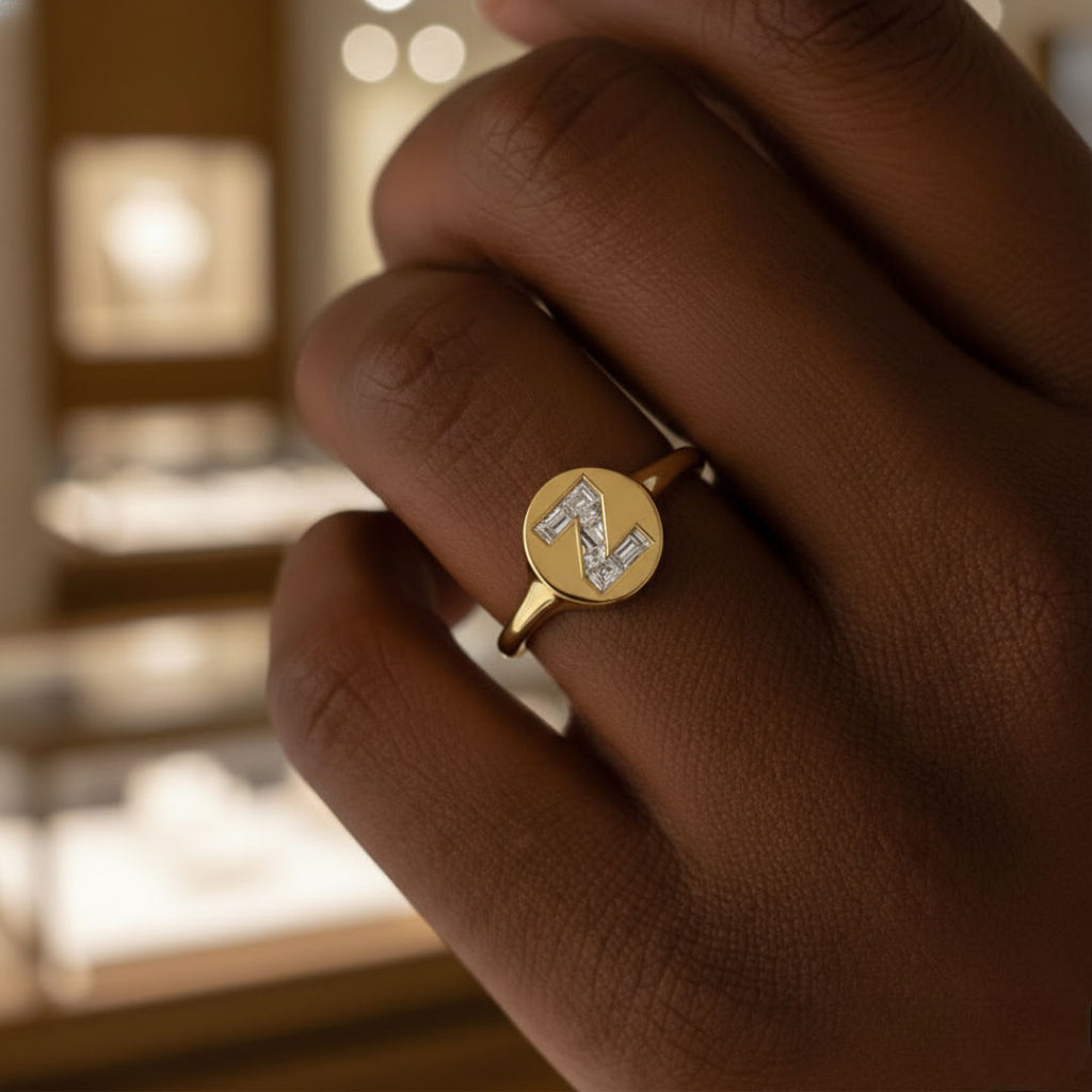 Alphabet 18K Rosegold Initial Z Signet Ring w. Solitaire Lab-Grown Diamond