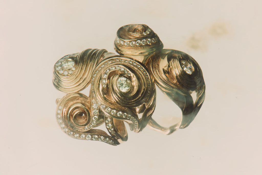 Unda Pavé 14K Goldring mit Diamanten