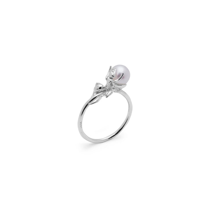 Ant Silver Ring w. Pearl
