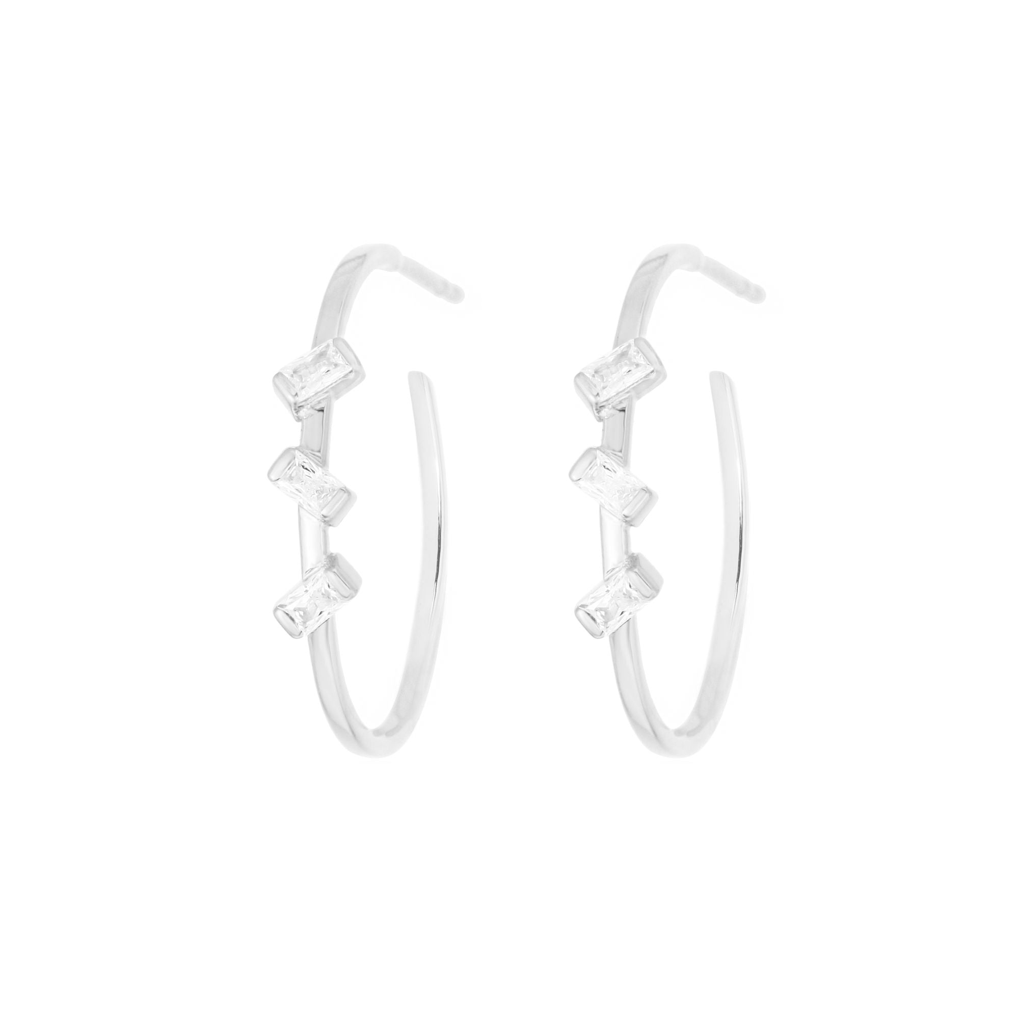 Baguette 3-Stein-weißes Rhodium auf silbernen Reifen w. Zirkonia