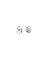 Tiny Claw Silver Stud w. Pearl