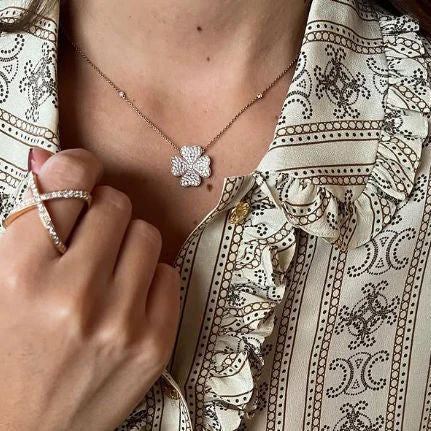Clover 18K Gold, Rosegold or Whitegold Ring Large Necklace w. Diamonds