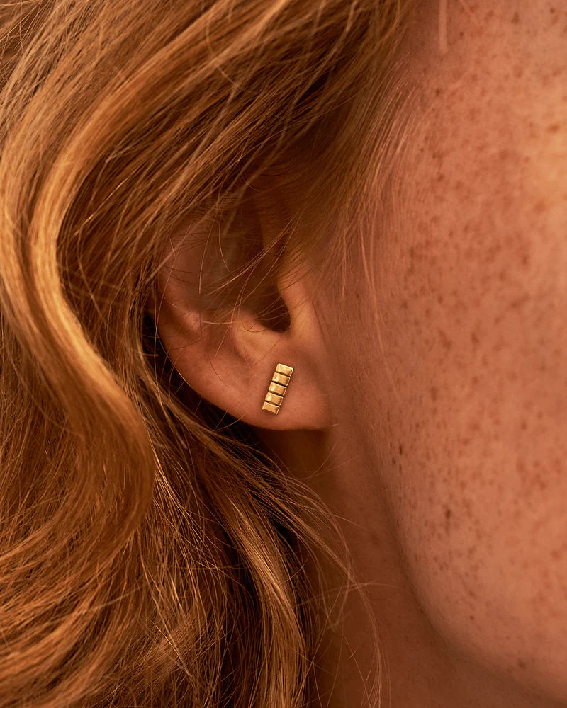 Facet Bar 14K Whitegold Studs