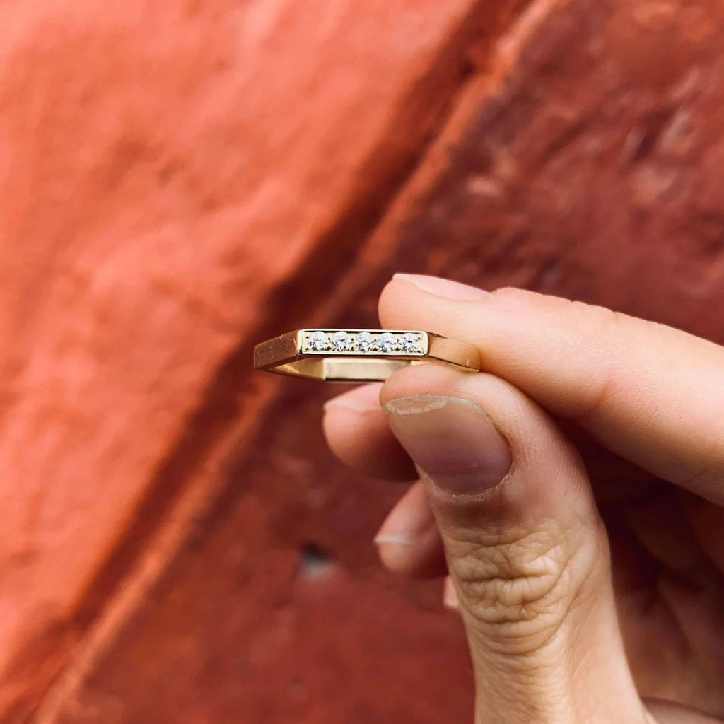 Klassischer Hexagon Goldring 14K 