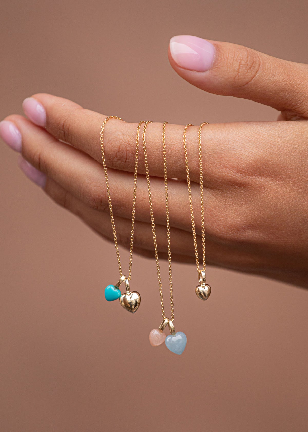 Heart 10K Gold Pendant w. Diamond