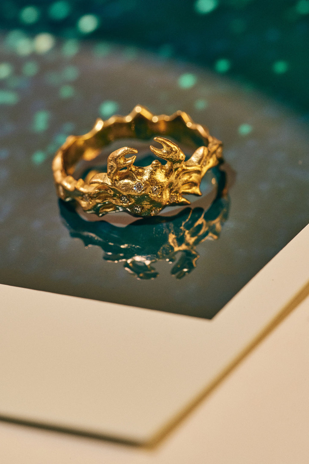 Krebs 18K Guld Ring m. Diamanter