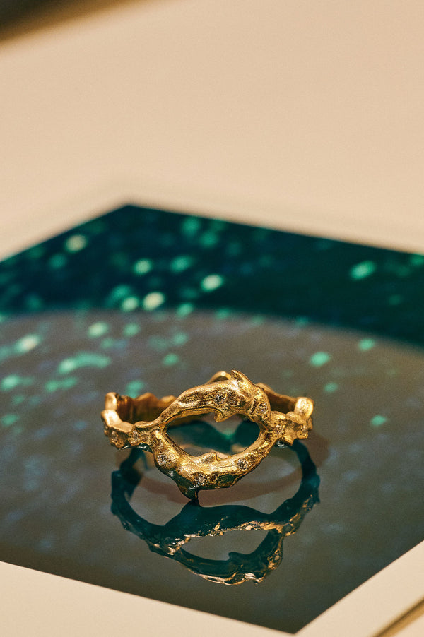 Pisces 18K Gold Ring w. Diamonds