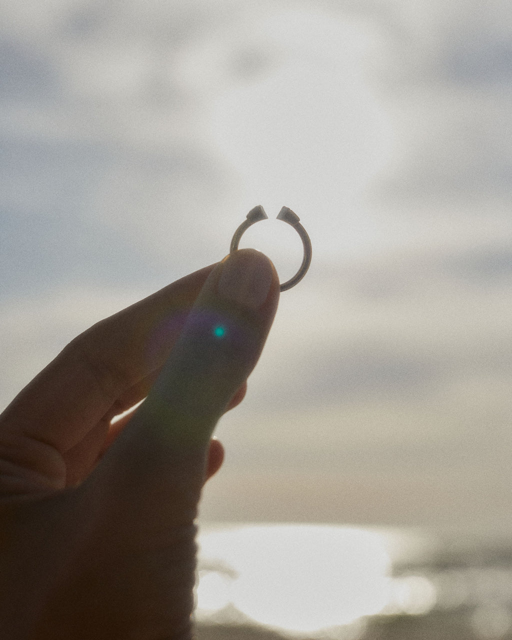 Bloom 8 18K eller 14K Guld, Hvidgulds eller Rosaguld Ring m. Diamanter