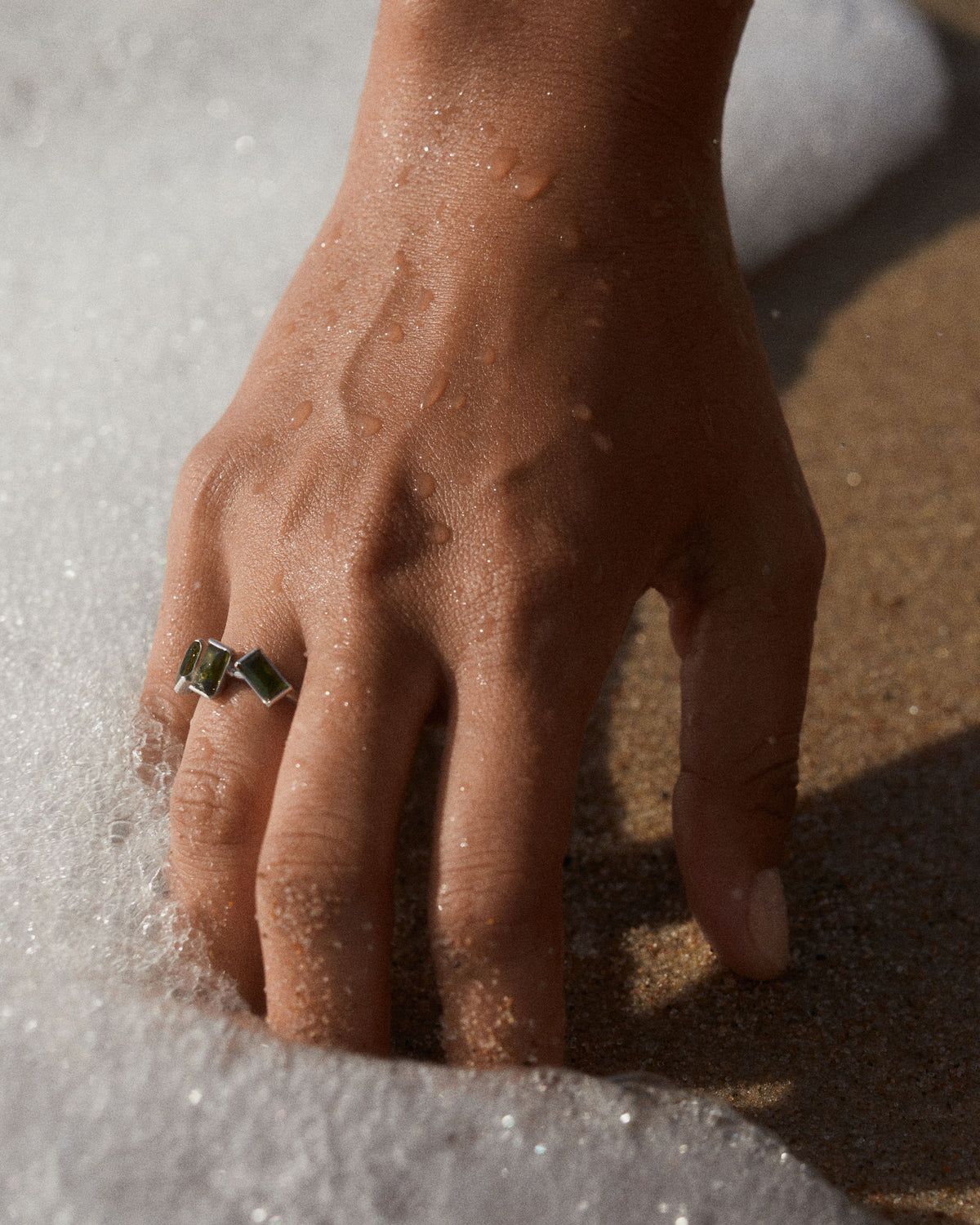 Bloom 4 18K Or 14K Gold, Whitegold or Rosegold Ring  w. Tourmalines
