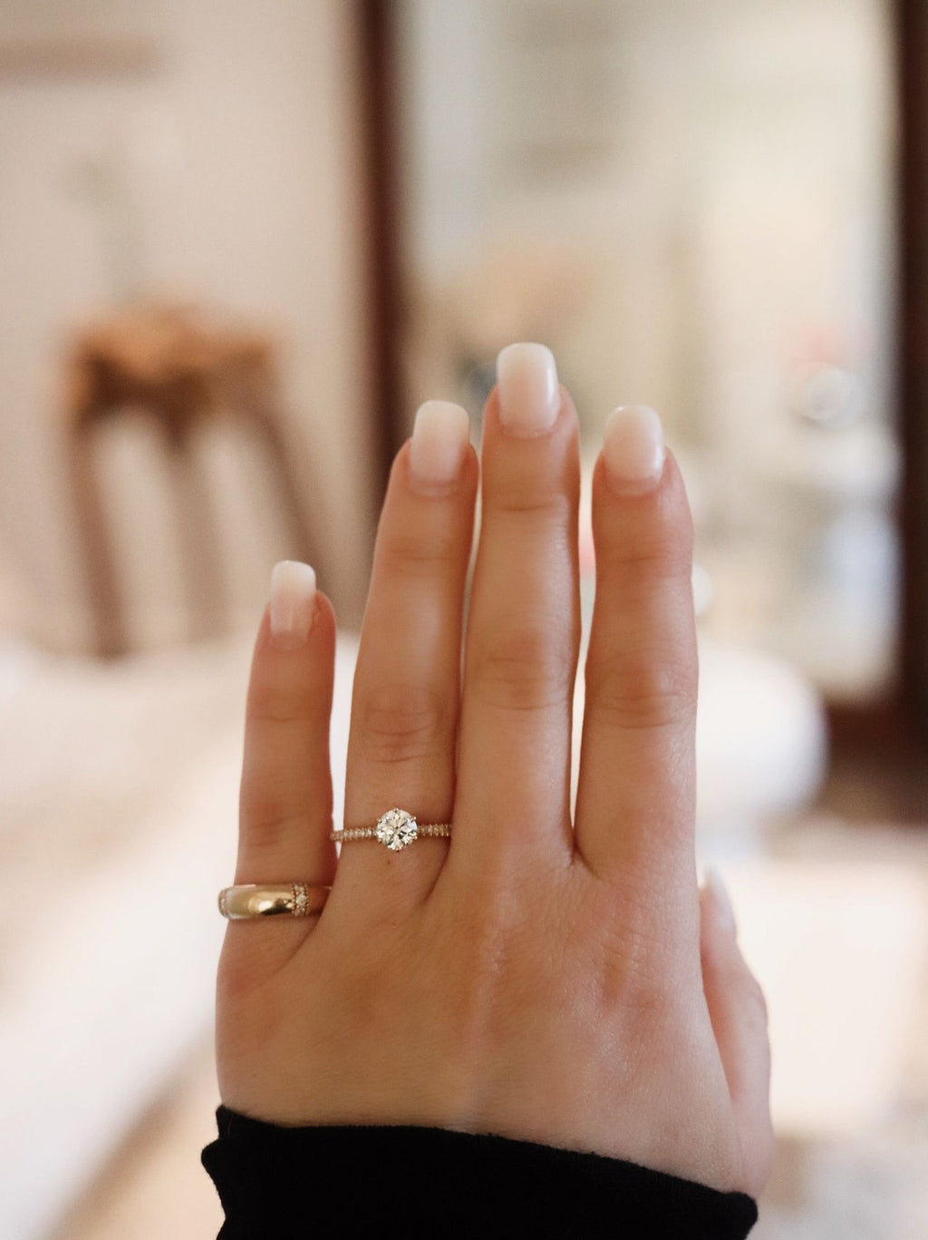 Nonna's Dome 18K Gold, Whitegold or Rosegold Ring w. Diamonds