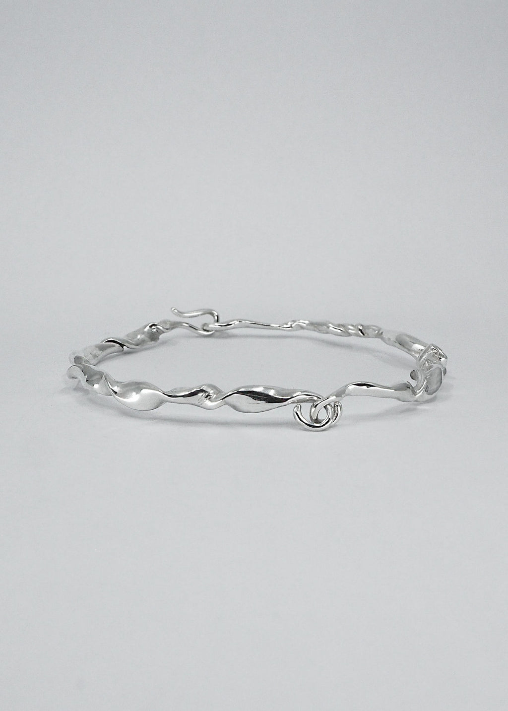 Lactuca II Silver Bangle