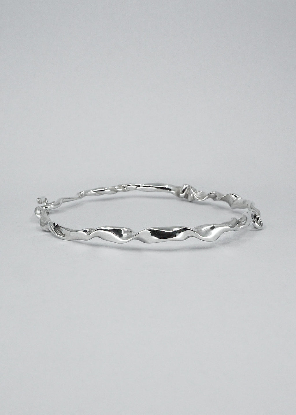 Lactuca II Silver Bangle