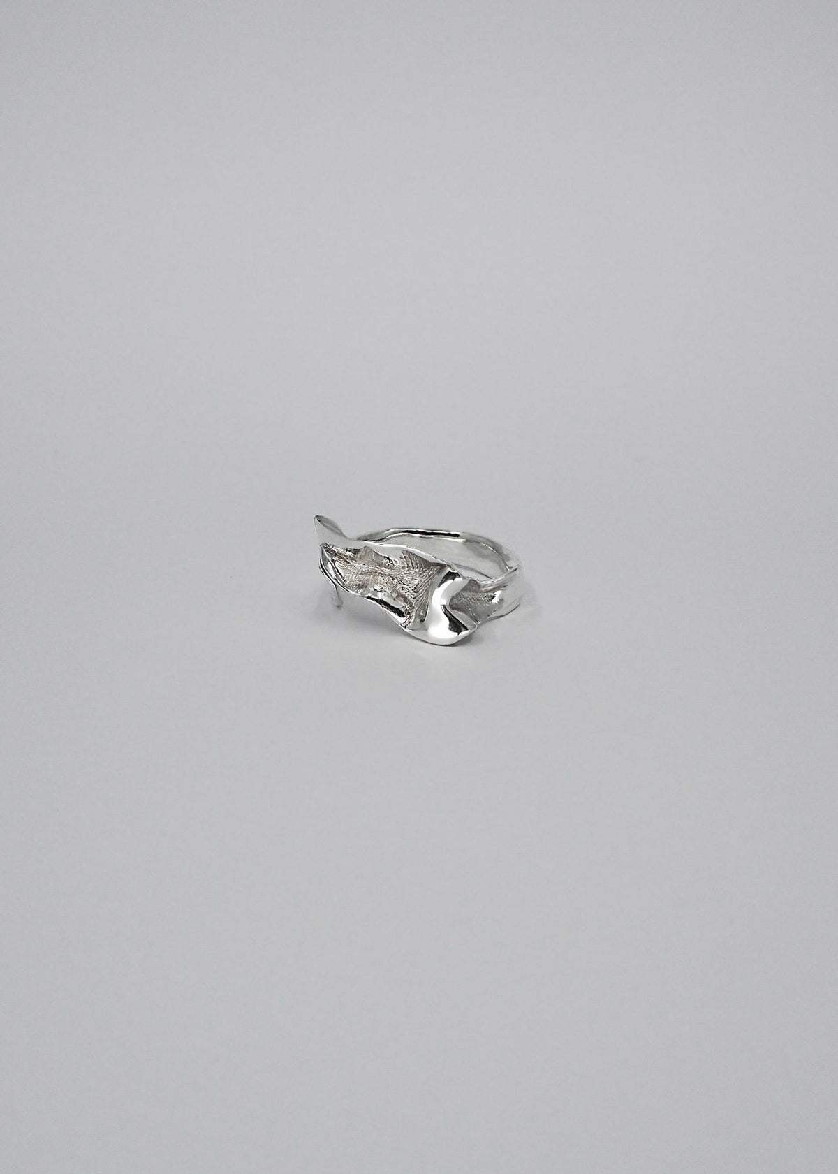 Lactuca Open Silver Ring