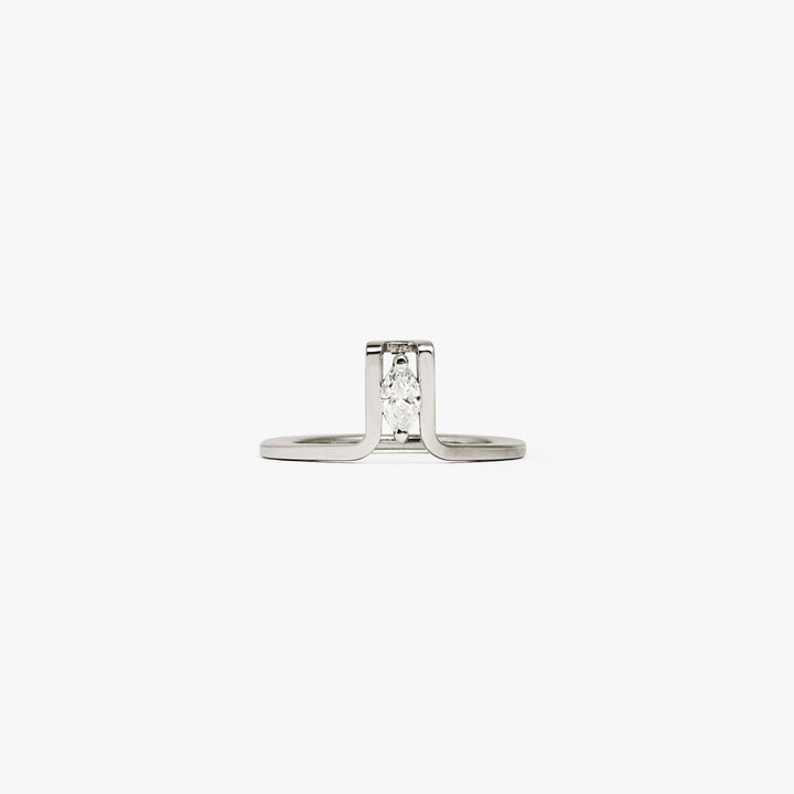 LIL 18K Whitegold Oura Cover Ring w. Marquise Lab-Grown Diamond