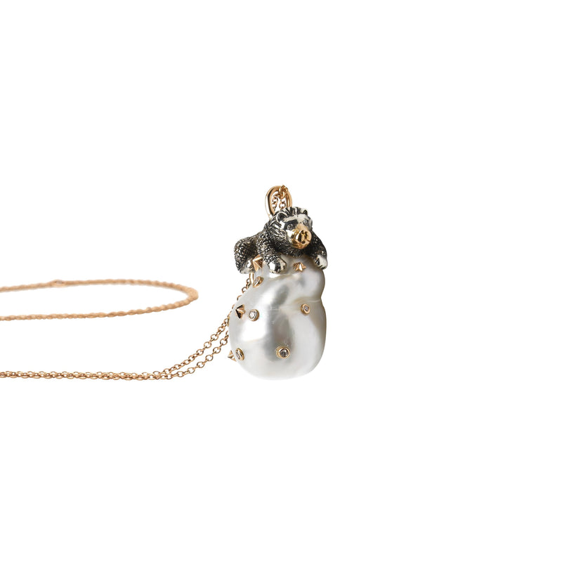 Lion On Pearl Silver & Gold Necklace w. Pearl