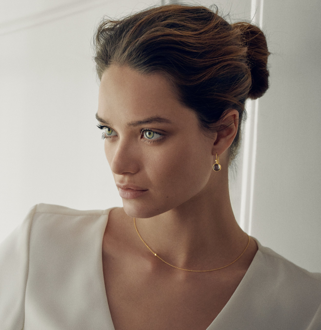 Fina Forgyldt Halskæde m. Zirkon