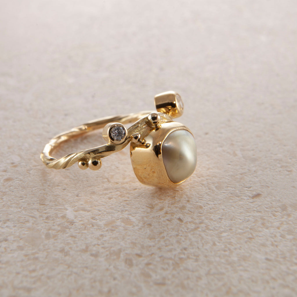 Seafire 18K & 22K Gold Ring w. Keshi Pearl & Diamond