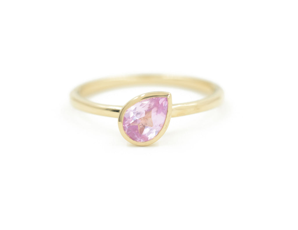 Mini Pear Jollie 14K Gold Ring w. Pink Topaz