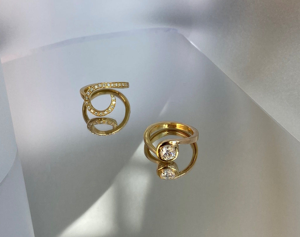 Resiliance 18K Rosegold, Whitegold or Gold Ring w. Lab-Grown Diamonds