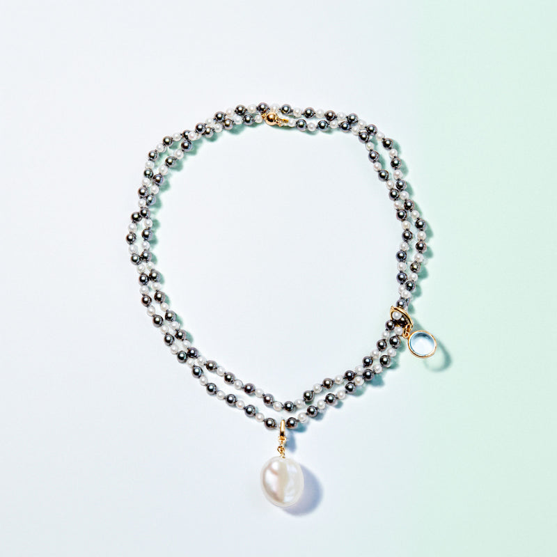 Pebble Grå & Hvide Perler 18k Guld Halskæde