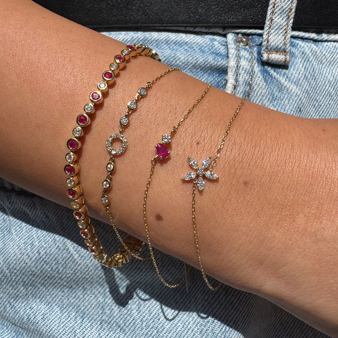 Ruby Bezel 18K Rose Gold Tennis Bracelet w. Diamonds