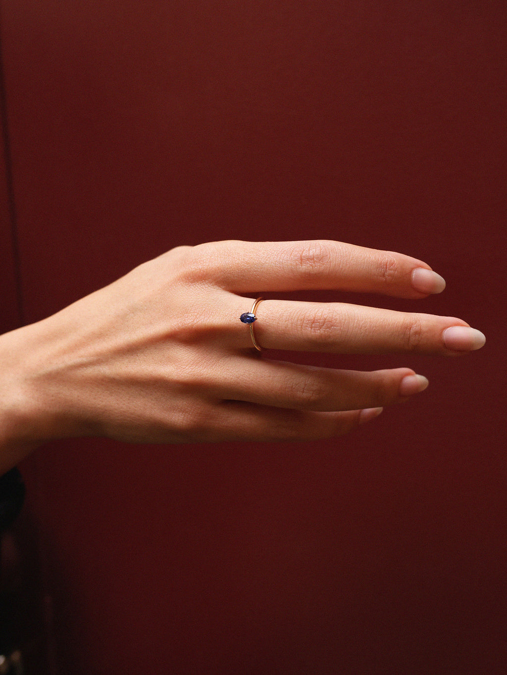 Sapphire Solitaire 14k Whitegold Ring