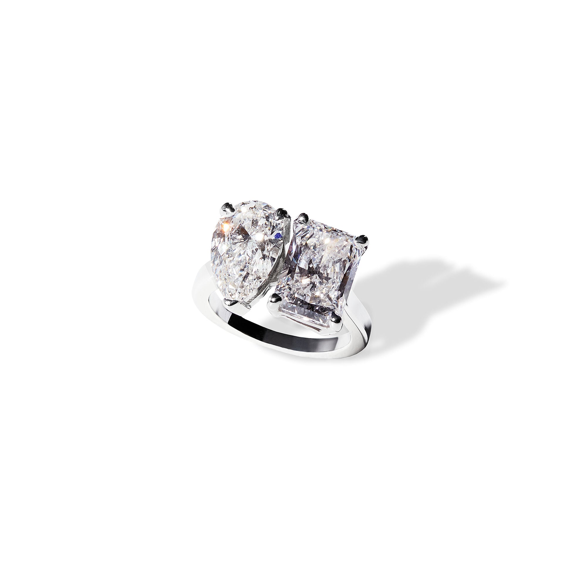 Toi & Moi 18K Gold Ring w. Lab-Grown Diamonds