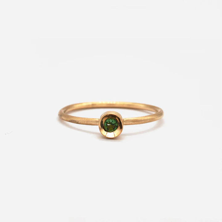 Spot 10K Gold Ring w. Tourmaline