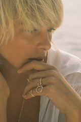 No. 1 Nature Goldring aus 18K