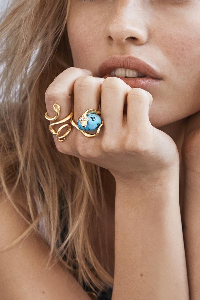 Snakes Goldring aus 18K I Diamanten & Türkis