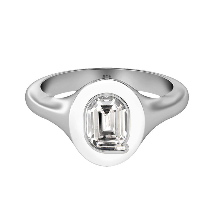 Alphabet 18K Whitegold Initial Q Signet Ring w. Solitaire Lab-Grown Diamond