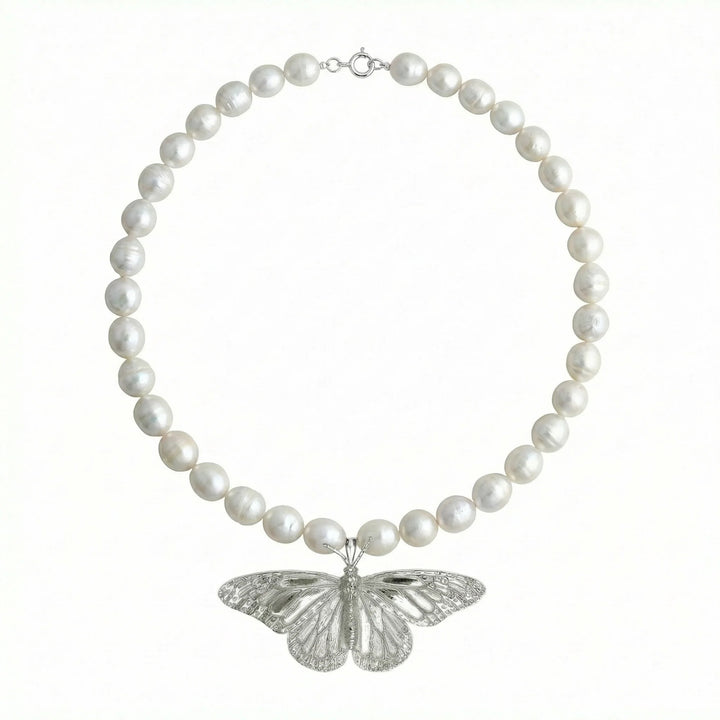 Silver Monarch Necklace w. Pearls
