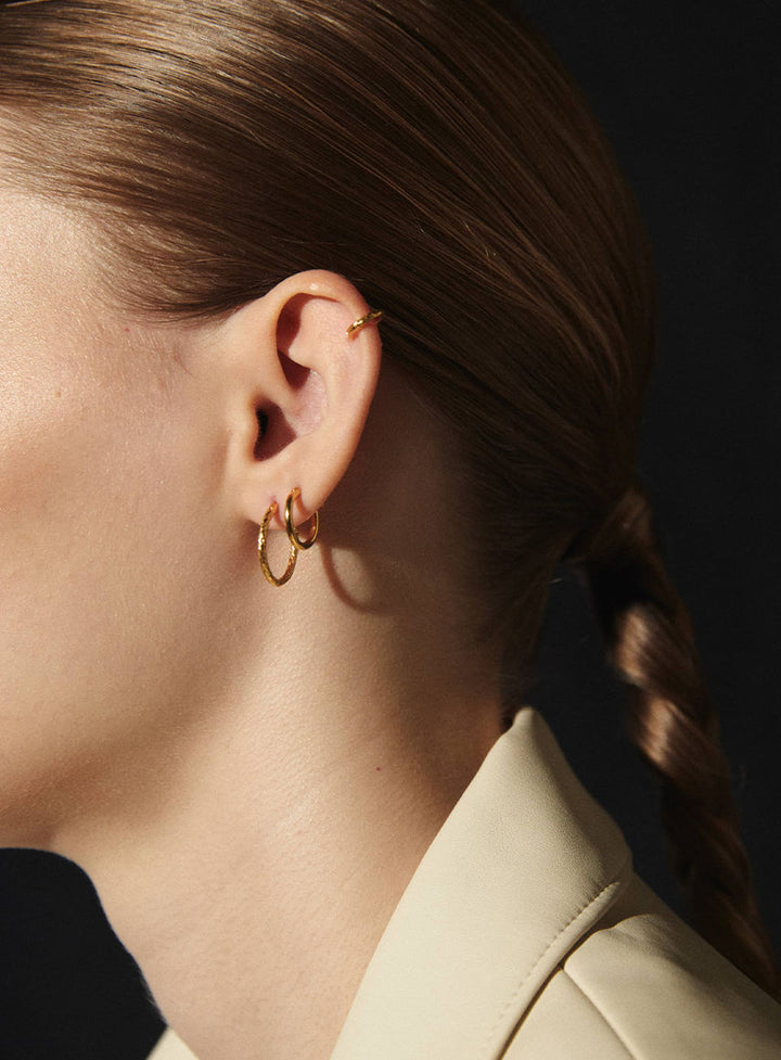 Wire Structured 14K Gold Plated 12 mm Hoop