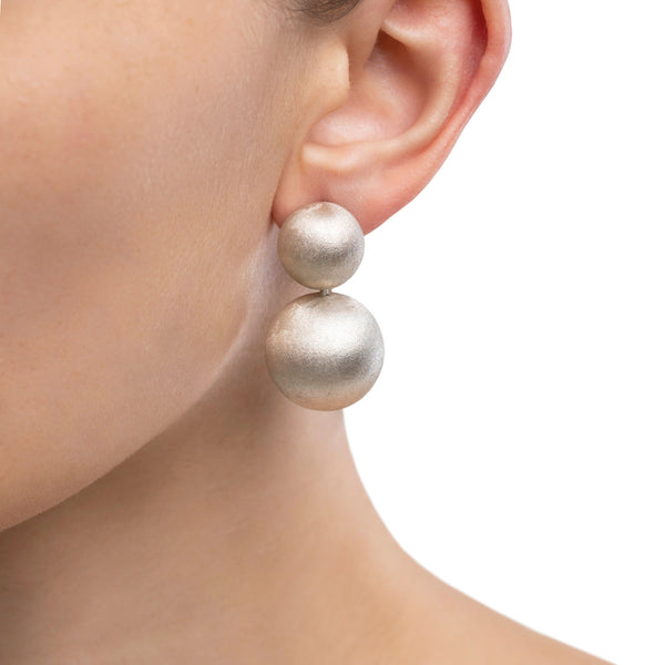 Handgemachte Ohrringe aus Silber