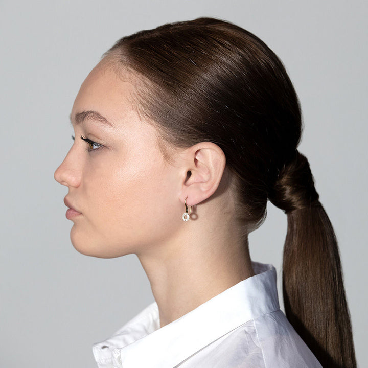 Matiné 18K goldener Ear Hanger mit 62 Diamanten